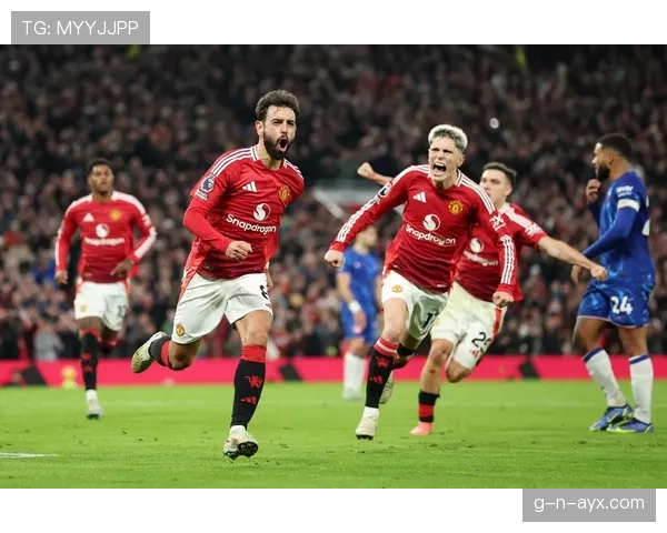 奥纳纳关键扑救提振曼联士气，球队状态引关注