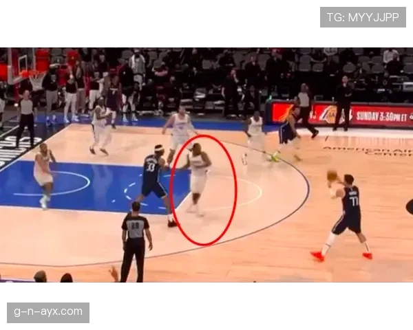 朗多挡拆分球转向无球策动 提升关键回合组织